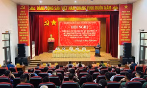 Đại biểu HĐND tỉnh tiếp xúc cử tri tại huyện Cô Tô