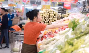 Tiếp tục giảm 2% thuế VAT đến hết năm 2024