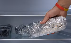 4 sai lầm khi dùng giấy bạc dễ gây cháy nổ và tổn hại não bộ