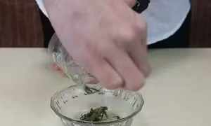Mẹo khử mùi hôi nhà vệ sinh trong mùa nóng