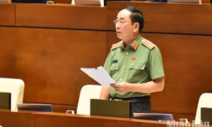Tán thành giao Bộ trưởng Công an quyết định đối tượng cảnh vệ khi cần thiết