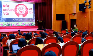 Hội nghị tập huấn, tuyên truyền phòng chống ma tuý trong học đường năm 2024