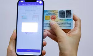Vì sao gặp khó khi xác thực căn cước với ứng dụng ngân hàng, ví điện tử?