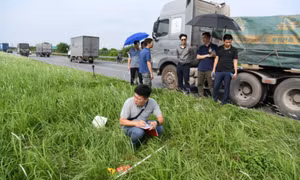 Bắt đối tượng truy nã trong vụ án Oanh “Hà” trốn sang Lào