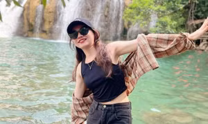 Hè này săn mây, ngắm đồng điện gió đẹp như phim tại Quảng Trị