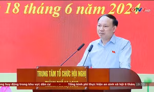 Đồng chí Nguyễn Xuân Ký, Bí thư Tỉnh ủy tiếp xúc cử tri TP Hạ Long