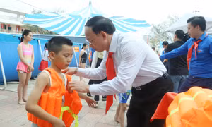 Bảo vệ trẻ em từ quyết tâm “3 giảm”, “3 tăng”