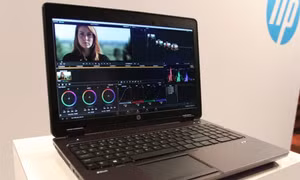 Tại sao pin laptop nhanh cạn