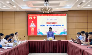 Hội nghị thông tin báo chí thường kỳ