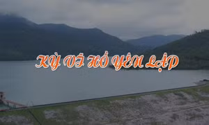 Kỳ vĩ Hồ Yên Lập