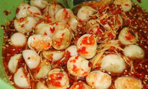Những người tuyệt đối không được ăn cà muối
