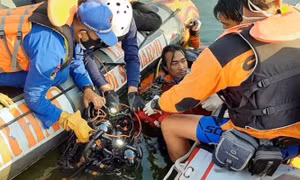 Mải tạo dáng selfie trên thuyền, 7 người mất mạng ở Indonesia