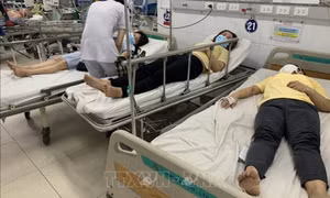Hàng chục công nhân phải nhập viện do rò rỉ khí Amoniac​