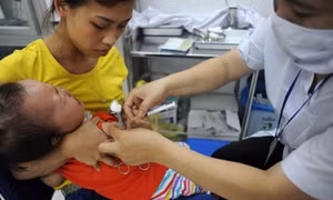 Gần 250.000 trẻ bị bỏ lỡ một hoặc nhiều liều vaccine trong hơn 3 năm