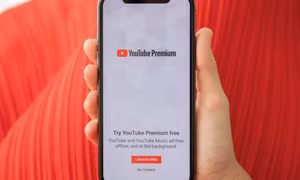 Loạn giá tài khoản YouTube Premium "lậu" tại Việt Nam