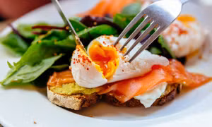 Cơn đói protein có thể dẫn đến ăn quá nhiều