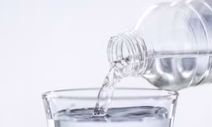 Hàm lượng calo trong nước và cách uống nước sao cho đúng