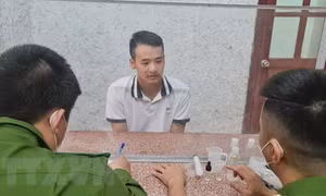 Bắt giữ kẻ tàng trữ dung dịch chứa ma túy dùng cho thuốc lá điện tử