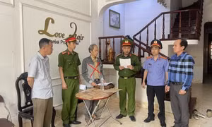 Bắt tạm giam nguyên Phó Giám đốc Sở Tài nguyên và Môi trường tỉnh Hà Nam