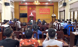 Tiên Yên: Bồi dưỡng lý luận chính trị cho đảng viên mới 