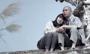 Diễn viên Kim Oanh tiết lộ vai chính đầu tay được NSND Công Lý "bảo lãnh"