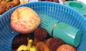 Dùng nước tẩy rửa, máy sục để rửa rau quả: Chỉ mang giá trị tinh thần