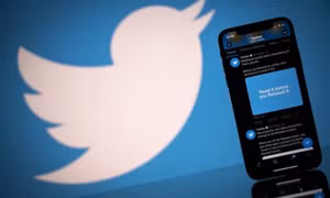Twitter bắt đầu gỡ bỏ "tích xanh" của hàng loạt tài khoản nổi tiếng