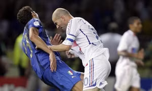 Câu nói khiến Zidane húc đầu Materazzi