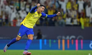 Những bàn thắng không thể cứu rỗi Ronaldo
