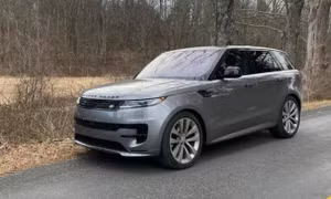 Triệu hồi hơn 2 nghìn chiếc Range Rover do nguy cơ cháy nổ