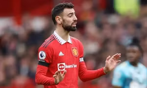 10 chữ ký mùa Đông hay nhất EPL: Tuyệt phẩm của M.U, Arsenal có ai?