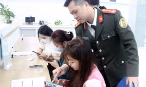 Tăng niềm tin, sự hài lòng của nhân dân