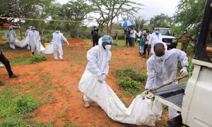 Vì sao 73 thành viên giáo phái ở Kenya tuyệt thực đến chết?