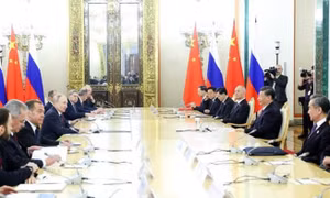 Tổng thống Nga Putin tiếp Bộ trưởng Quốc phòng Trung Quốc