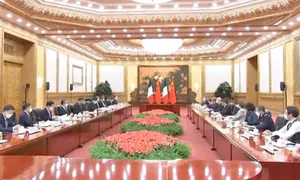 Tổng thống Pháp và Chủ tịch Ủy ban châu Âu thăm Trung Quốc
