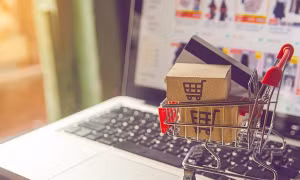 Ngành bán lẻ toàn cầu vượt qua "cú sốc" COVID-19 như thế nào?