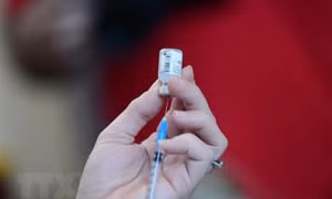 Israel là nước đầu tiên phê duyệt tiêm mũi vaccine COVID-19 thứ 4