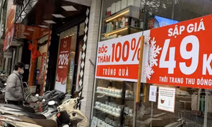 Gần Tết, tỉnh táo với giảm giá, khuyến mại “ảo”