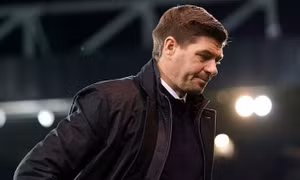 Gerrard nhiễm Covid-19