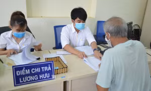 Tăng lương hưu, trợ cấp bảo hiểm xã hội và trợ cấp hằng tháng