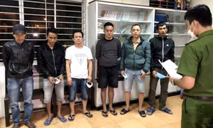 Cả gia đình vô cớ bị côn đồ hành hung