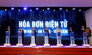 Nỗ lực bắt kịp, tiến cùng, vươn lên trong quản lý thuế so với khu vực và thế giới