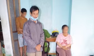 Tìm thầy cúng chữa 'căn', cô gái 21 tuổi bị cưỡng dâm đến mang thai