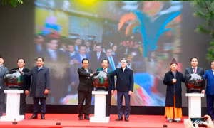 Khai mạc Tuần Văn hóa ẩm thực, du lịch và xúc tiến thương mại tại Lễ hội mùa xuân Côn Sơn – Kiếp Bạc