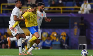 Ronaldo đưa Al Nassr vào tứ kết AFC Champions League