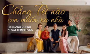 Chẳng Tết nào con muốn xa nhà