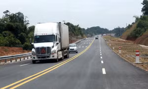 Bộ GTVT nói về quy định tốc độ trên đường cao tốc