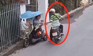Truy tìm kẻ giật hơn 210 tờ vé số của người khuyết tật ở Bình Dương