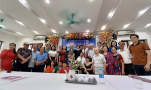 Sức sống thơ Đường luật Hạ Long