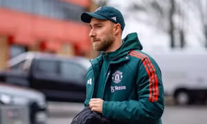 Eriksen trên đường rời Man Utd